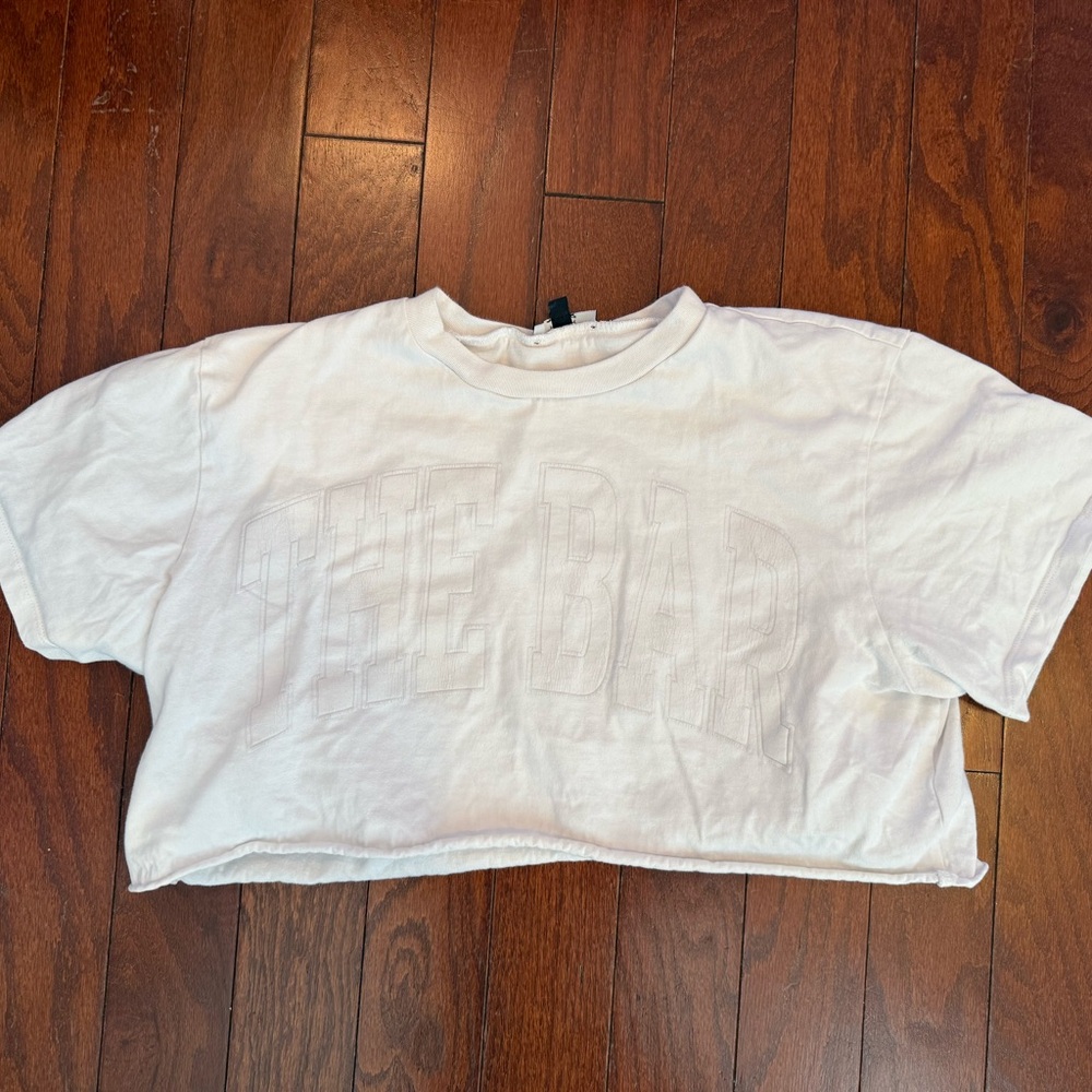 The Bar White Cropped Tee